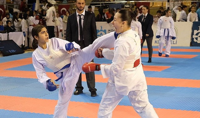 ‘Sporun Başşehri Kocaeli’de karate coşkusu