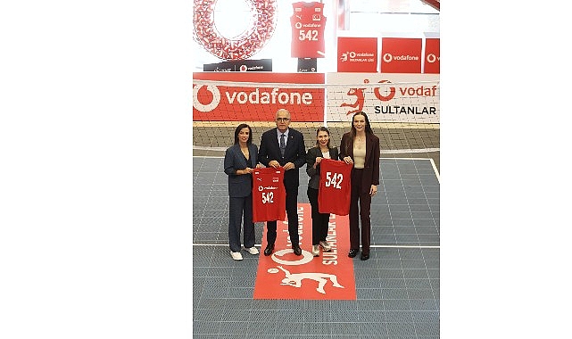 Vodafone’dan “dünya duysun biz burdayız” paneli