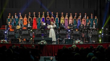 “Yüzyılın hatırası” konseri ile lıv hospital doktorları sahnede