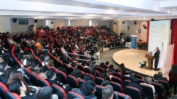 5 mezun bağlantıları çalıştayı deü’de yapıldı