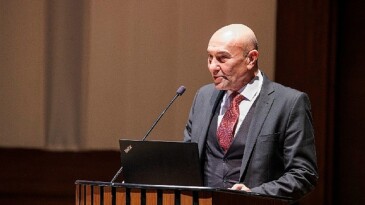 Afet temasıyla düzenlenen 9. Kentsel ve Bölgesel Araştırmalar Ağı Sempozyumu başladı