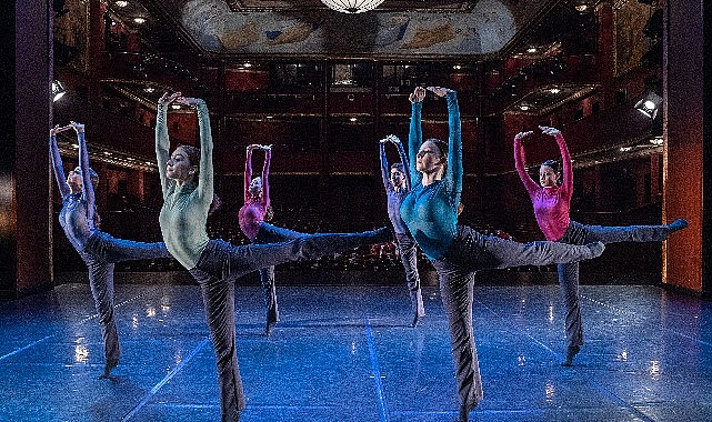 Akbank sanat’ta dansın üniversal boyutu “nefes”