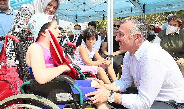 “Asıl engellilik menfaatler dünyasına mahkum olmaktır”