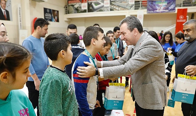 Bergama Belediyesi Manisiz Spor ve Sanat Şöleni