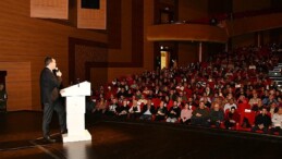 “Bozkırın Tezenesi” Yenişehir’de anıldı