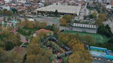 Bu lokomotifin yolu sevgiden geçiyor