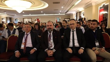 Büyükşehir, “Elektrikli Araçlar Çalıştayı” düzenledi