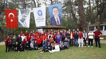 Büyükşehir Gençlik Kampı özel konuklarını ağırladı