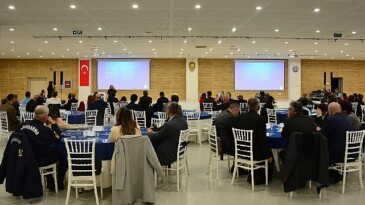 Büyükşehir Konut Sahipliğinde Manisiz Ömür Platformu Toplandı