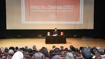 Doğumunun 150. yılında Mehmet Akif Ersoy anıldı