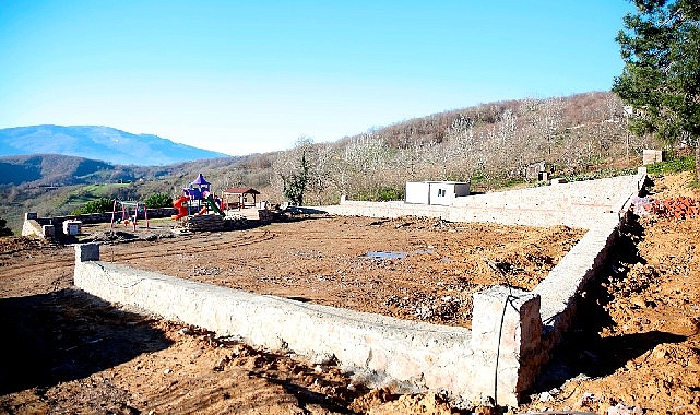 Eşme Ahmediye’ye futbol alanı