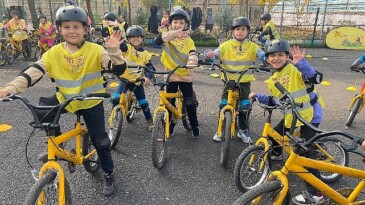 ETi Sarı Bisiklet Hareketli Ömür Seminerleri’nin son durağı Diyarbakır oldu