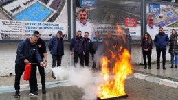 İzmir İtfaiyesi’nden Zabıta işçisine yangın güvenlik eğitimi verildi