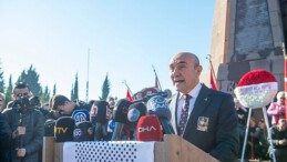 İzmir’de Menemen şehitlerini anma merasimine CHP Genel Lideri da katıldı