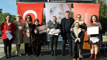 Karşıyaka’nın en hoş balkon ve bahçesi seçildi