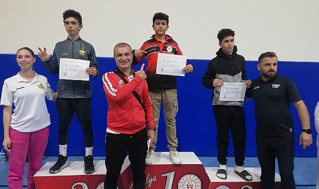 Kemer Belediyesi Karate Ekibinden 14 madalya