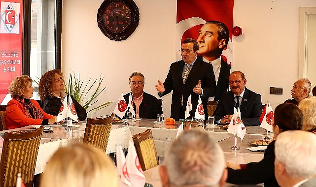 Lider Batur: İzmir’i Tanıyorum, İzmirli Beni Tanıyor