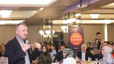 Lider Büyükakın: Dünyada bütün pahalar ayaklar altında