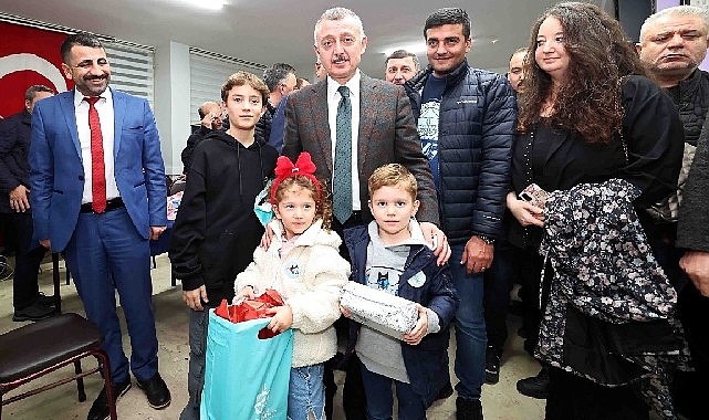 Lider Büyükakın: Metromuzun araçları raylara indi