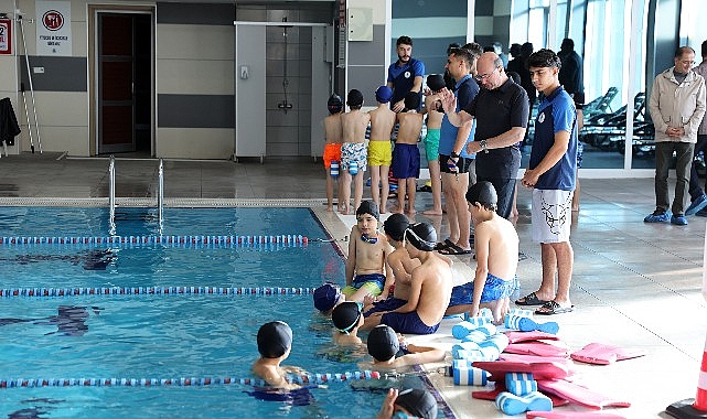 Lider Pekyatırmacı’dan spor okullarına ziyaret