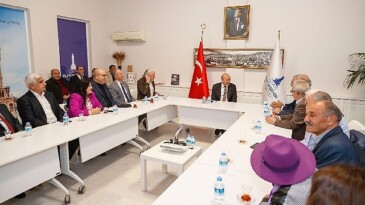 Lider Soyer ile yola devam dediler