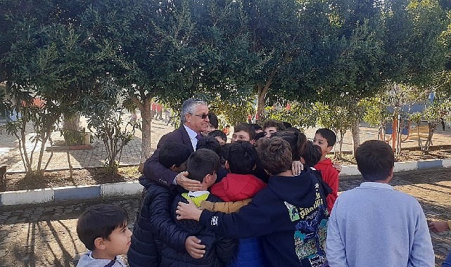 Lider Topaloğlu’ndan okul ziyareti