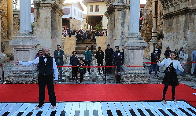 Piyano sihirbazları yine Antalya’da