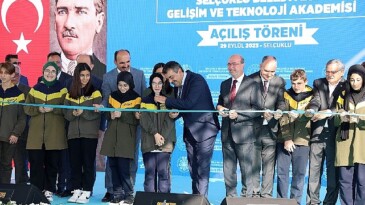 Selçuklu belediyesi’nin eğitim yatırımları konya’ya bedel katıyor
