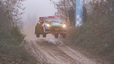 Tabiat sporlarının kalbi Kocaeli’de ralli fırtınası esti