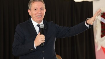 TRT’nin ünlü spikeri Kandıralı gençlerle buluştu