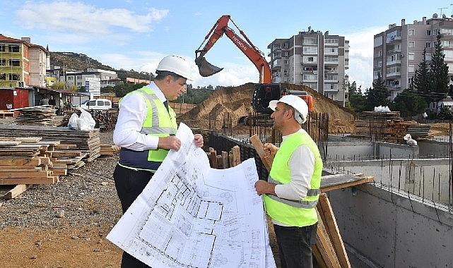 Tugay: “Karşıyaka’mızı Taziye Konutu’na kavuşturuyoruz”