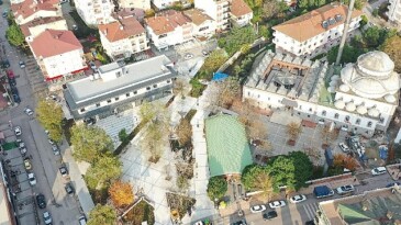 Yarımca Kent Meydanı yüzde 95 tamam