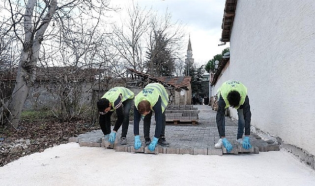 Bilalköy’ün Sokakları Parke Taşla Kaplanıyor