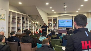 Büyükşehir İtfaiyesi’nden İHH’ya eğitim takviyesi