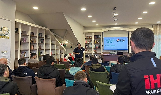 Büyükşehir İtfaiyesi’nden İHH’ya eğitim takviyesi