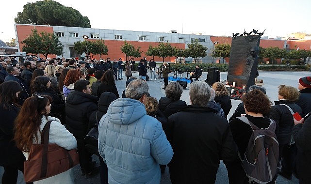 Efes Selçuk’ta Uğur Mumcu ve Demokrasi Şehitleri anıldı