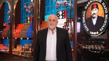 Hafız Mustafa Onursal Lideri Avni Ongurlar’a Türkiye’nin Kültür ve Turizm Elçisi Mükafatı