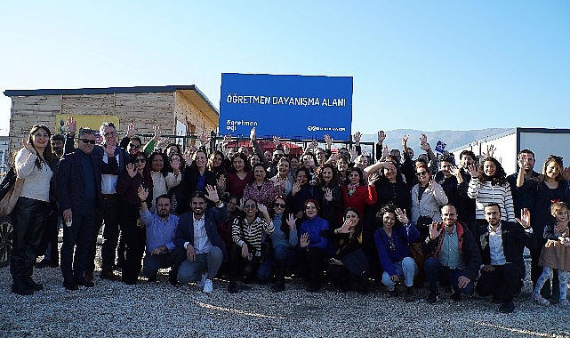 Hatay’ın tekrar ayağa kalkmasında öğretmenlerle bir arada tahlil üretecek Öğretmen Dayanışma Alanı Açıldı