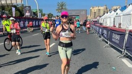 İnegöllü Bayan Sportmen Dubai Maratonunda Koştu