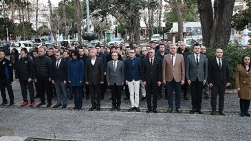 Kemer Belediyesi’nde şehitler için hürmet duruşu