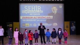 Konya Büyükşehir’in Kent Konferanslarında Şehitlerimiz İçin Dua Edildi