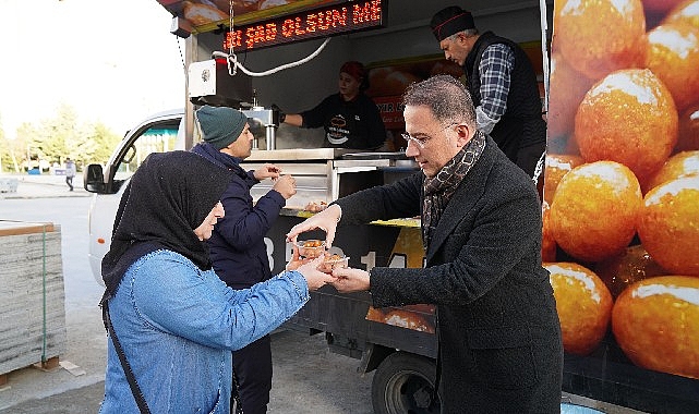 Lider Çalık şehitler için lokma dağıttı