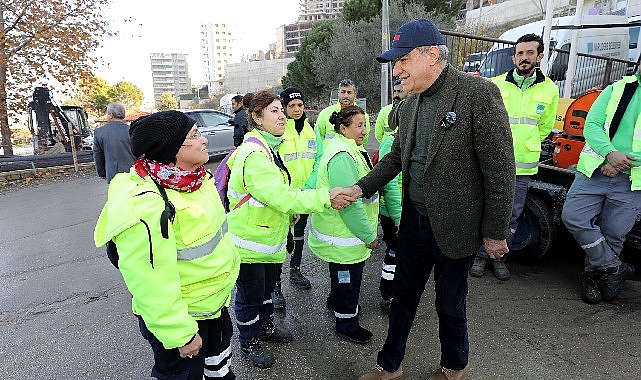 Lider Engin, çalışanların yeni yılını kutladı