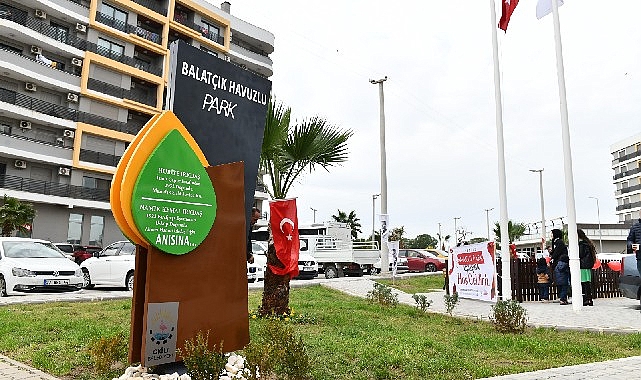 Lider Gümrükçü Balatçık’ta Parkı Açtı Öğrenci Yurdunun Muştusunu Verdi