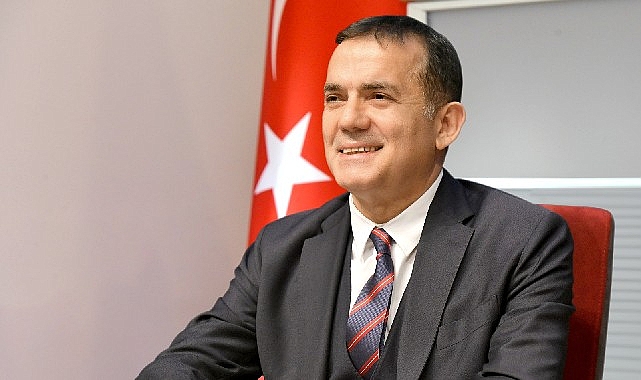 Lider Özyiğit, Mersin’in kurtuluşunun 102.yılını kutladı