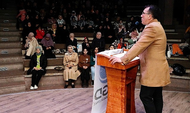 Lider Savran, ‘Mekke’nin Fethi ve Kudüs Gecesi’ programına katıldı