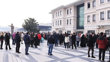 Osmangazi’de sarsıntı ve yangın tatbikatı yapıldı