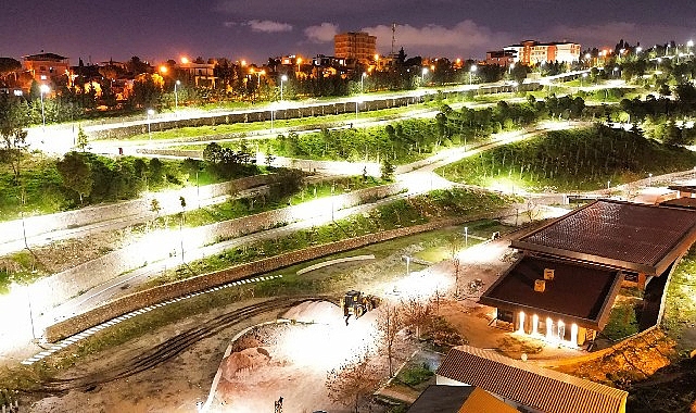 Portakal Vadisi açılış için gün sayıyor