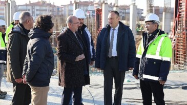 Türkiye’nin birinci yeşil sertifikalı atlet yetiştirme merkezi’nin imali sürüyor