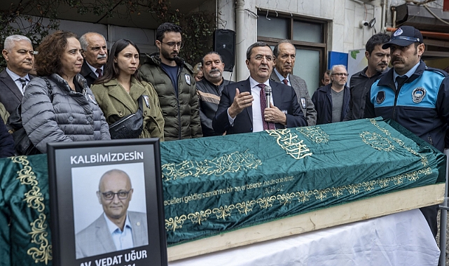 Vedat Uğur’a Konak Belediyesi’nde son veda